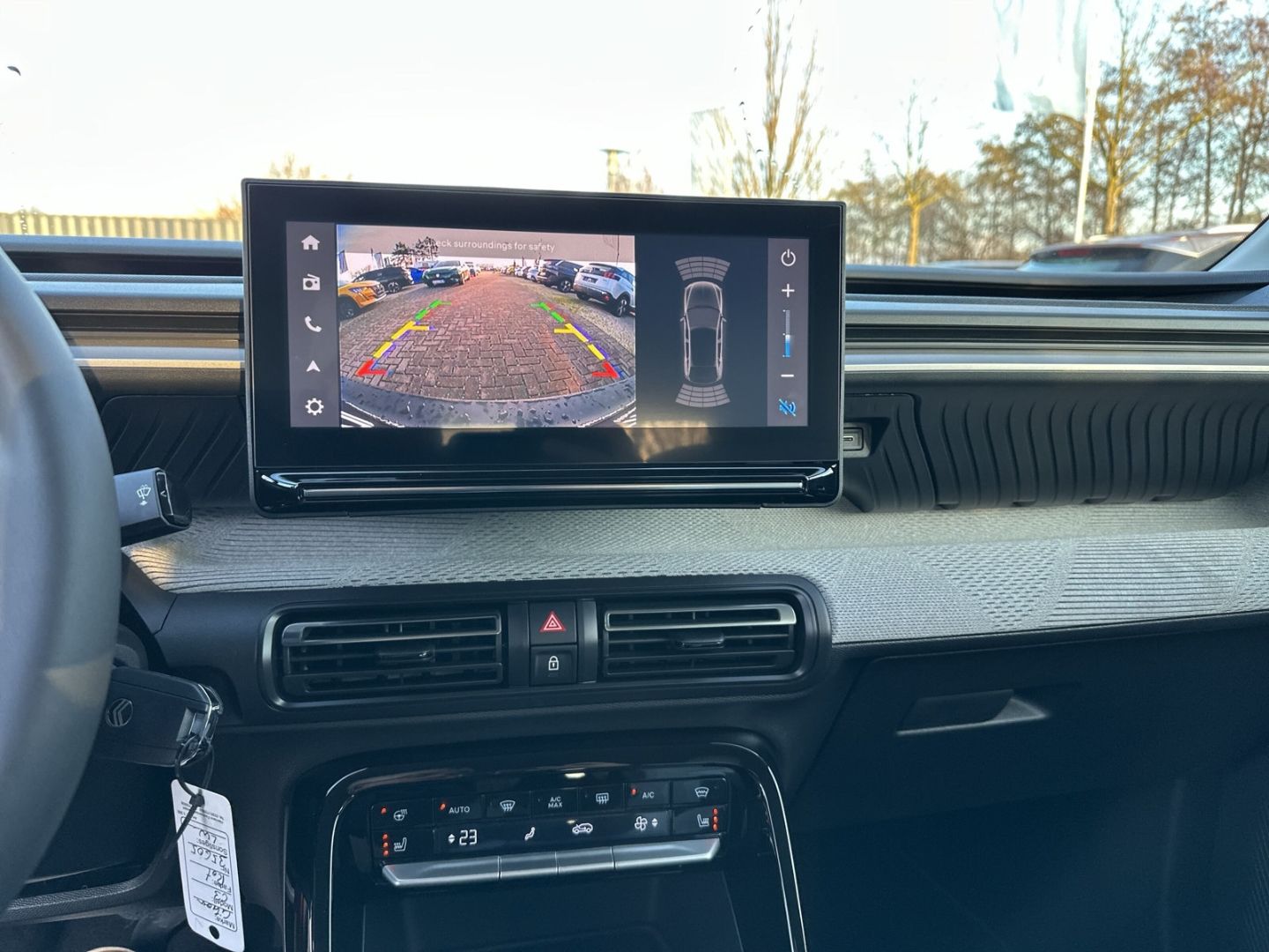 Fahrzeugabbildung Citroën C3 Hybrid 110 Max Navi CarPlay Temp. SHZ