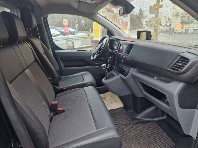 Fahrzeugabbildung Opel Vivaro Kasten Edition L3, AHK-abnehmbar Rückfahr