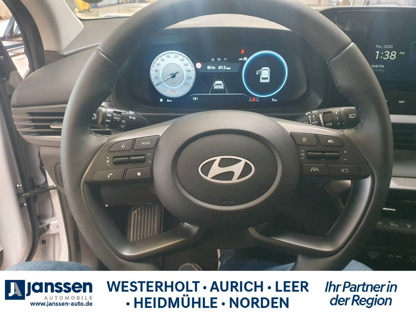 Fahrzeugabbildung Hyundai i20 Trend/Komfortpaket/PDC/Navi/Rückfahrkamera