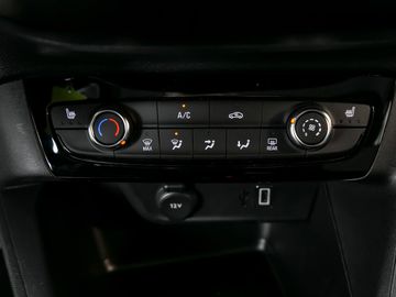 Opel Corsa F 1.2 Edition Verkehrsschilder-Assistent