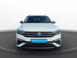 Volkswagen Tiguan Allspace 1.5 TSI DSG Life | NAVI | AHK | - Volkswagen Tiguan Allspace in Halle