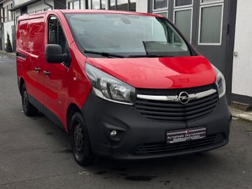 Opel Vivaro - 1