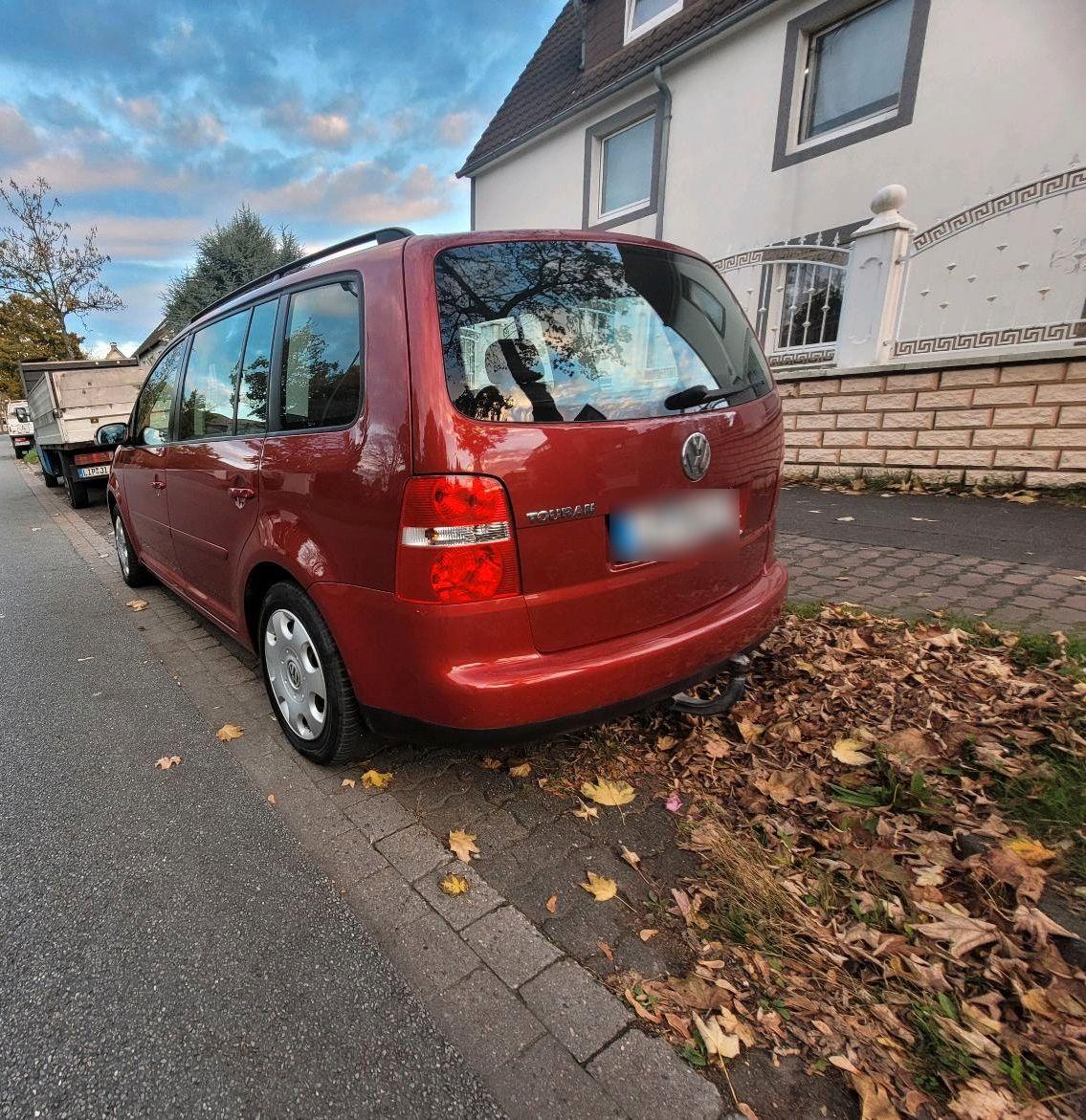 Volkswagen Touran 2005 — interior
