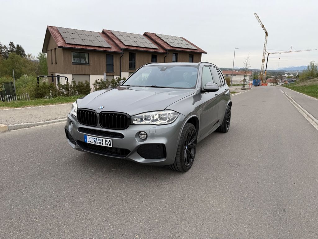 Image of BMW X5