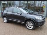 Volkswagen Touareg 3.0 TDI Highline*Panoramadak* - Volkswagen mit Diesel-Antrieb