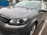 Volkswagen Vw Touran 2,0 TDI 140ps 5 sitze - Volkswagen Touran 140 ps mit Diesel-Antrieb