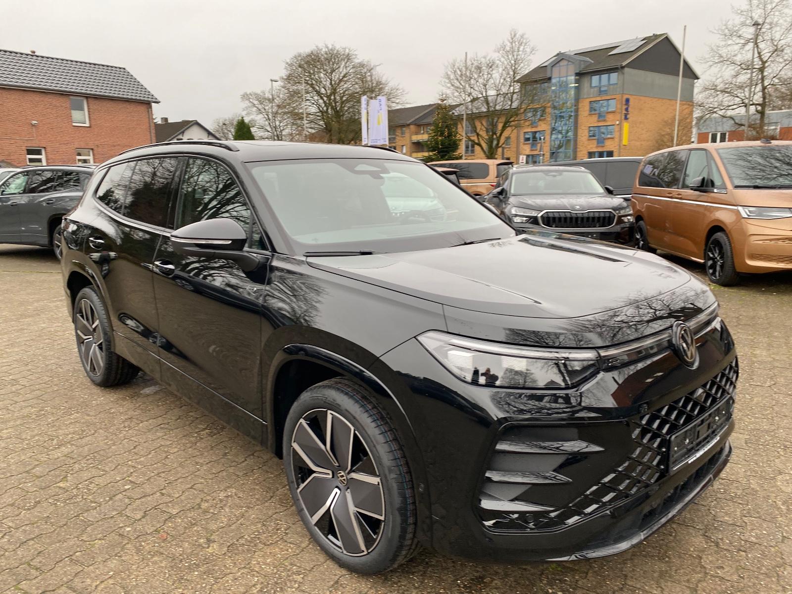 Volkswagen Tayron 2.0TDI 4M R-Line Pano 20 360° Black Style