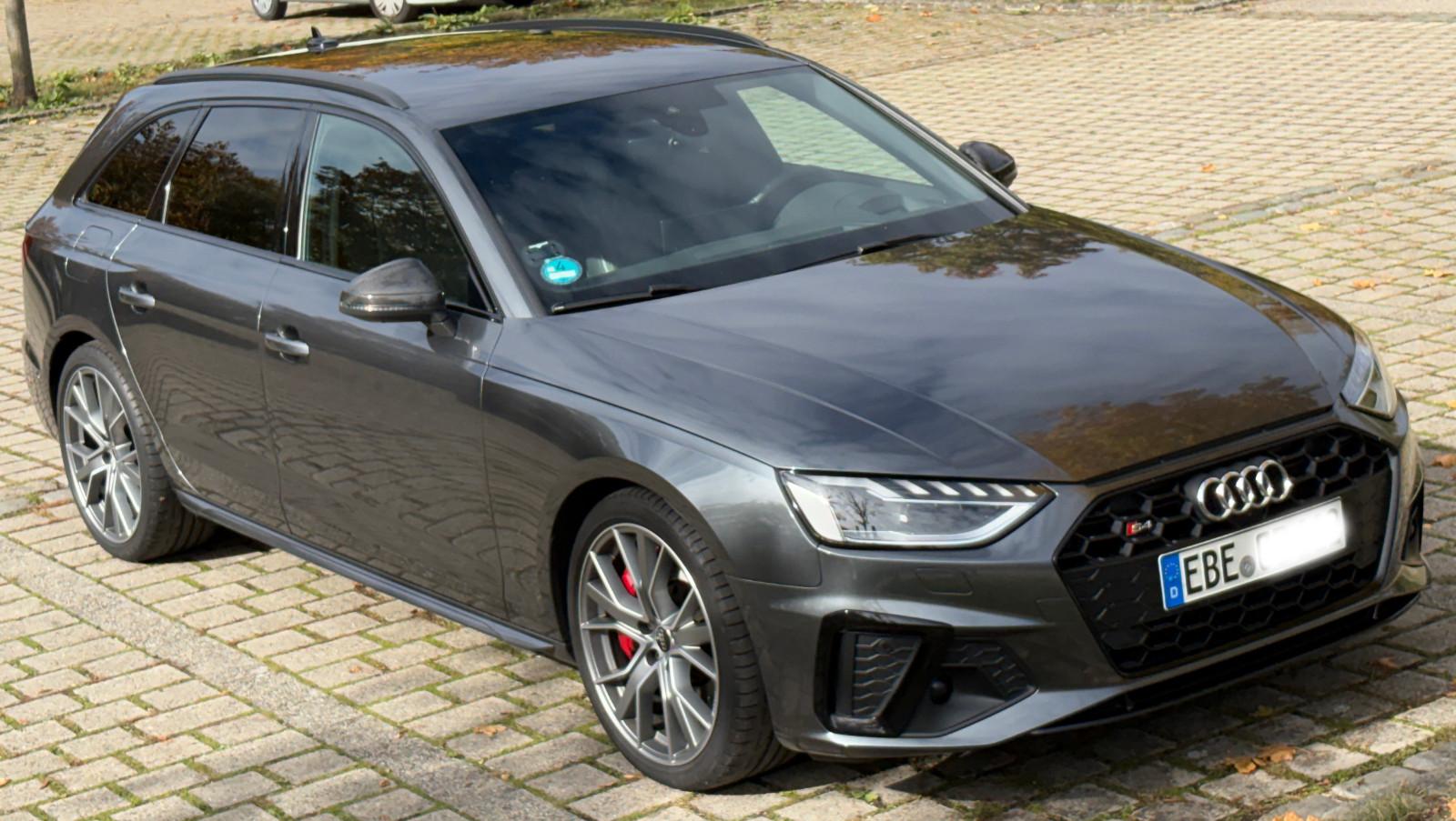 Audi S4