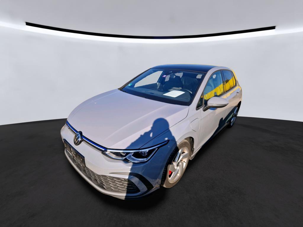 Volkswagen Golf VIII Lim. GTE eHybrid AHK