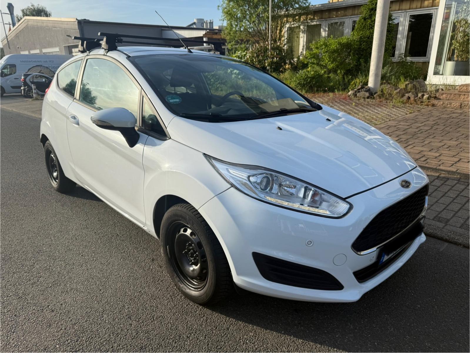Ford Fiesta Trend 1.5 TDCI  KLIMA PDC  1-Hand EU6