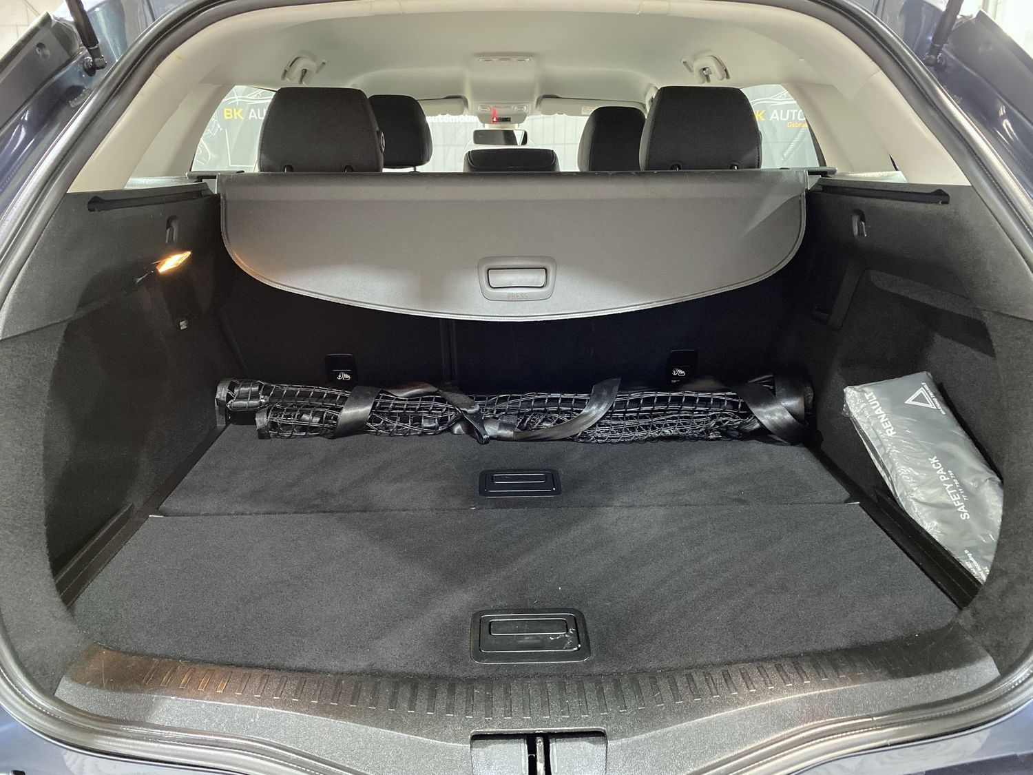 Fahrzeugabbildung Renault Megane Business Edition #Tempomat#PDC#AHK#Navi