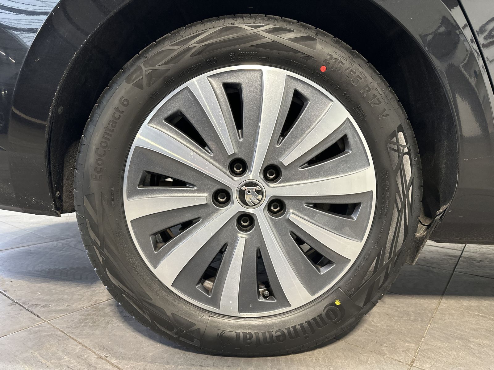 Fahrzeugabbildung SKODA Superb Combi 1.4 TSI DSG Style iV NAV+LED+ACC+PP
