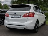 BMW 220 Active Tourer Sport Line AHK LED NAVI SHZ - BMW 220 Active Tourer aus 2017