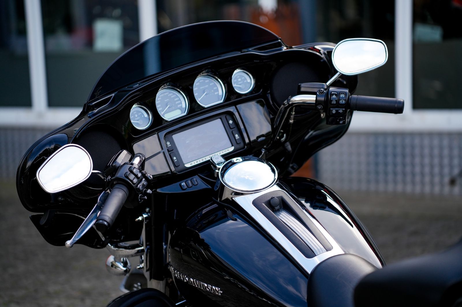 Fahrzeugabbildung Harley-Davidson ULTRA LIMITED FLHTK 107 CUI- Kesstech -