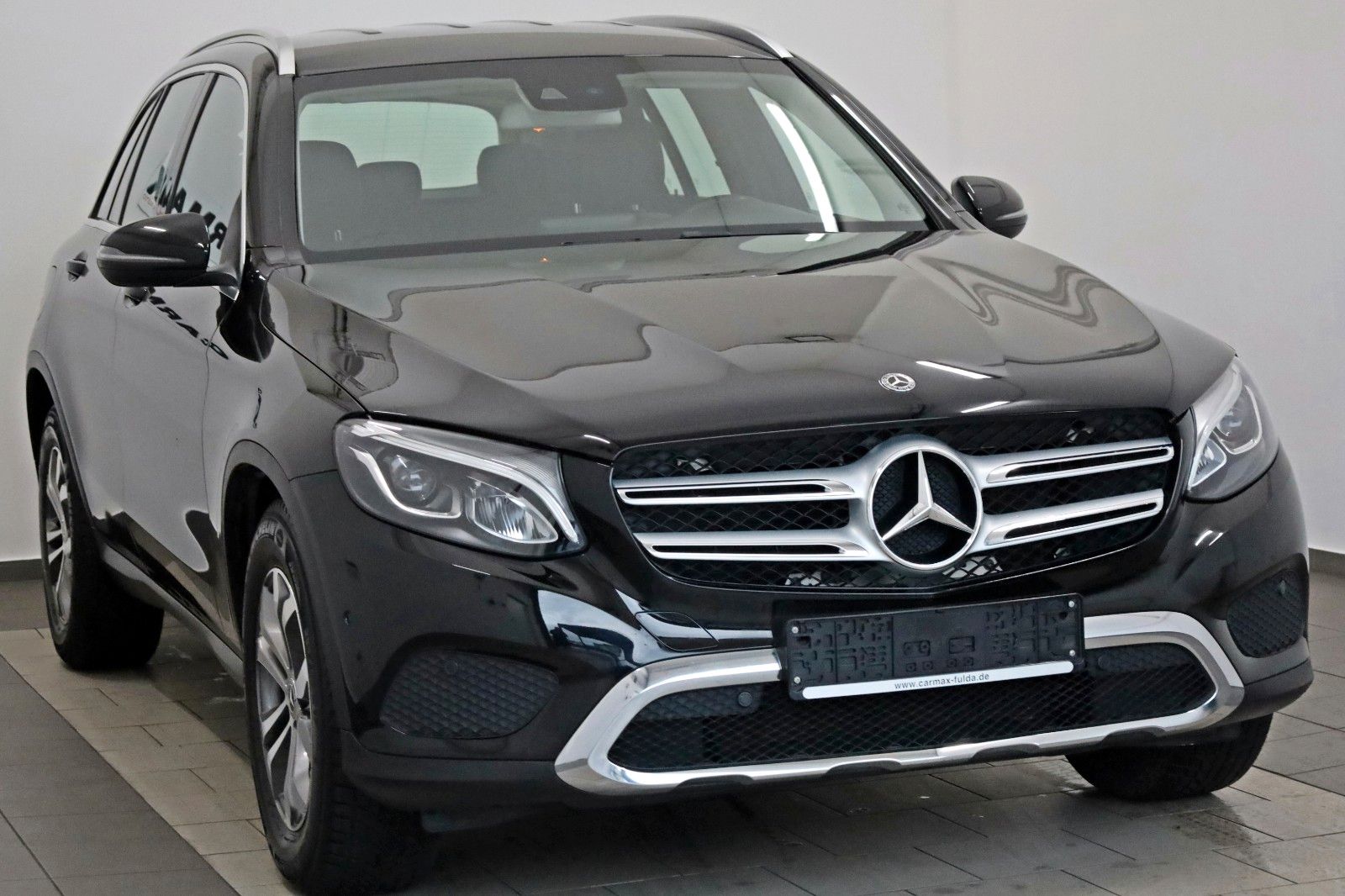 Fahrzeugabbildung Mercedes-Benz GLC 220d 4M Exclusiv Leder,Navi,LED,SH,PDC,SR+WR