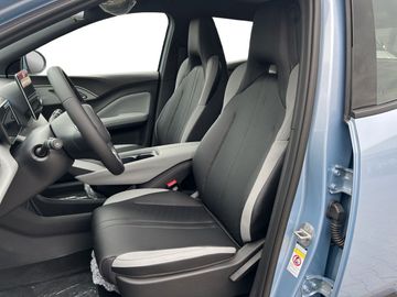BYD Dolphin Surf Boost 43kWh KAMERA ACC ALU NAVI