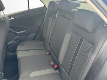 Volkswagen T-Roc - 10
