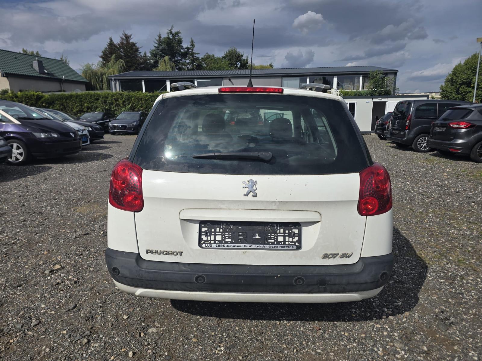 Peugeot 207 2013 — photo 6