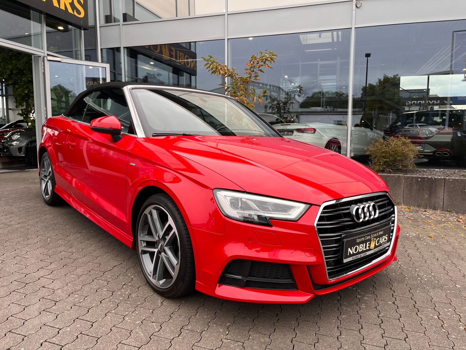 Fahrzeugabbildung Audi A3 Cabriolet  S line KAM LED ALU