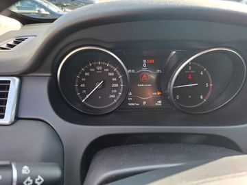 Land-Rover Discovery Sport - 12