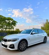 BMW 330e M Sport M Sport HUD Pano Laser GARANTIE xDr - mit Hybrid-Antrieb: Kombi, Garantie