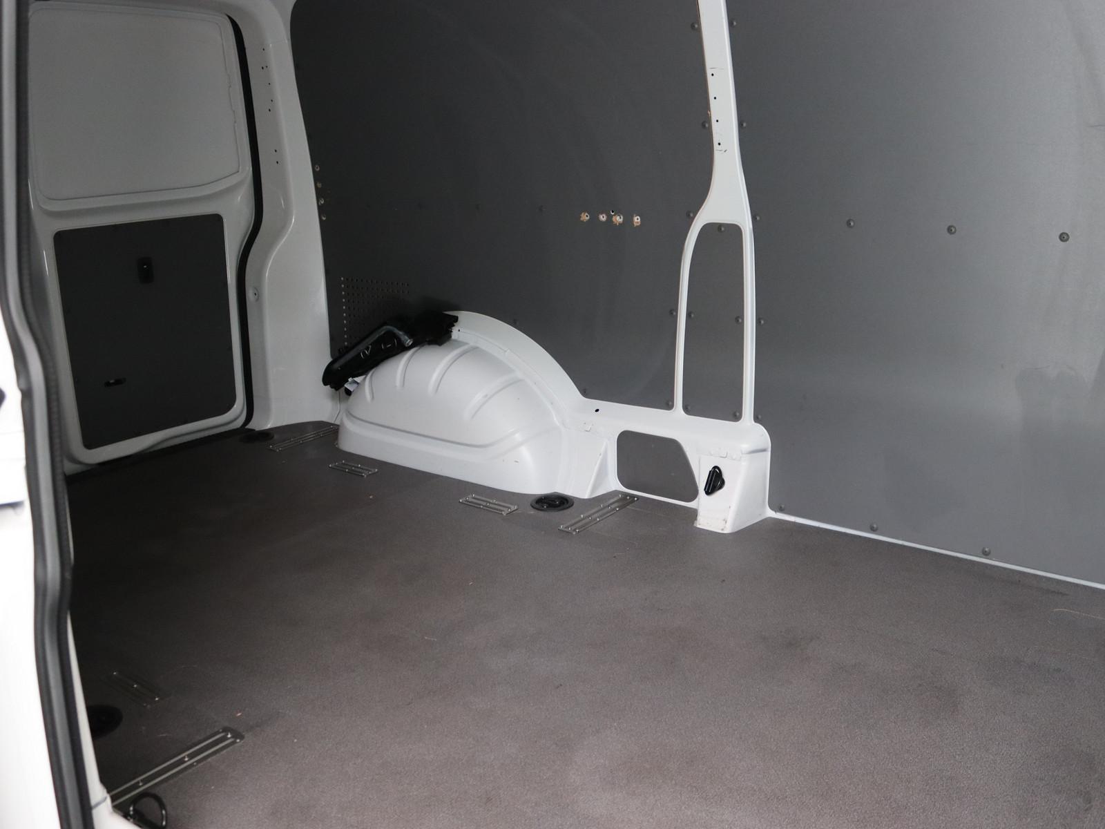 Volkswagen T6.1 Transporter Kasten 2.0 TDI lang FWD AHK PDC