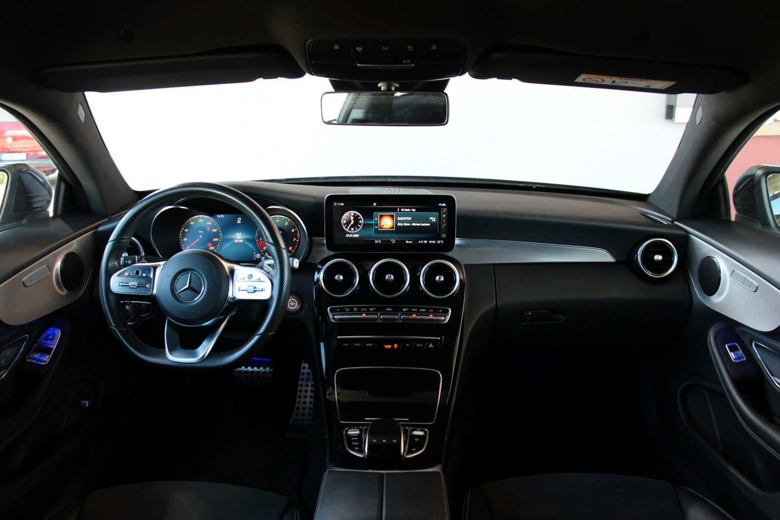 Mercedes-Benz C 300 Coupe AMG-Line HUD DC 360Cam Multibeam foto 16