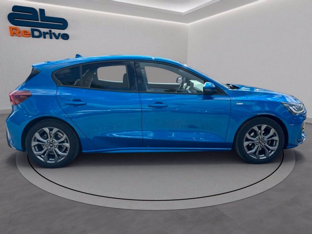 Ford FORD Focus 1.0t ecoboost h st-line x 125cv del 2 imagem 3