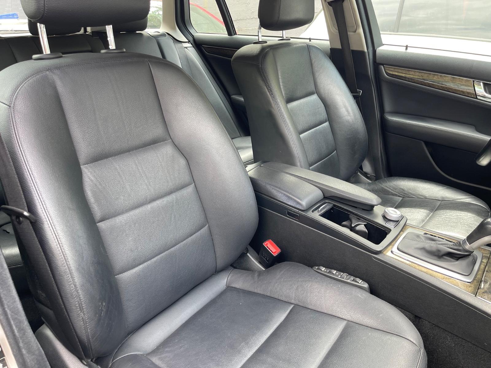 Mercedes-Benz C280 2008 — photo 22