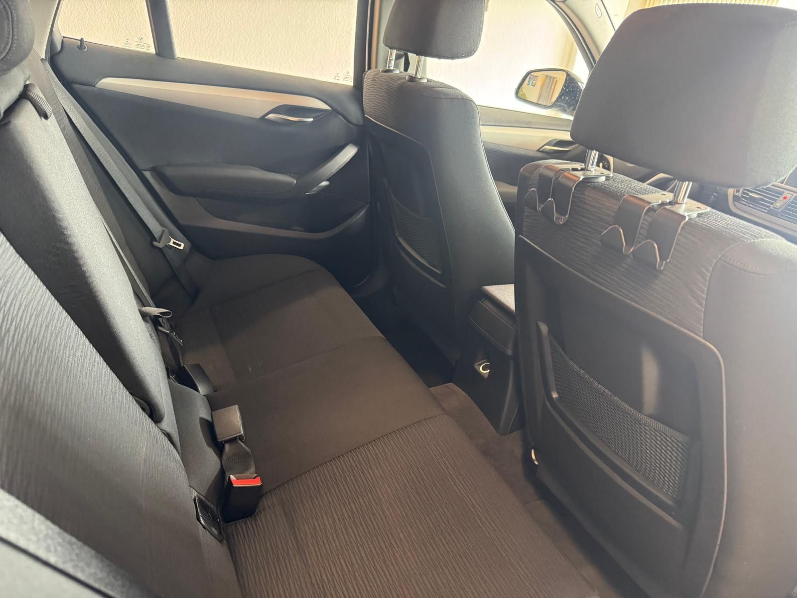 Fahrzeugabbildung BMW X1 18 d xDrive /NAVI/XENON/ALLRAD/GARANTIE