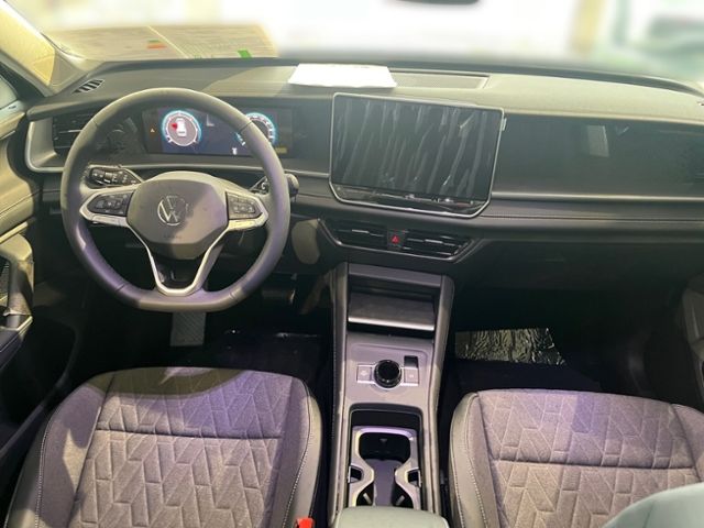 Fahrzeugabbildung Volkswagen Tayron 2.0 TDI DSG LIFE AHK GJR LED-PLUS ANSCHLU