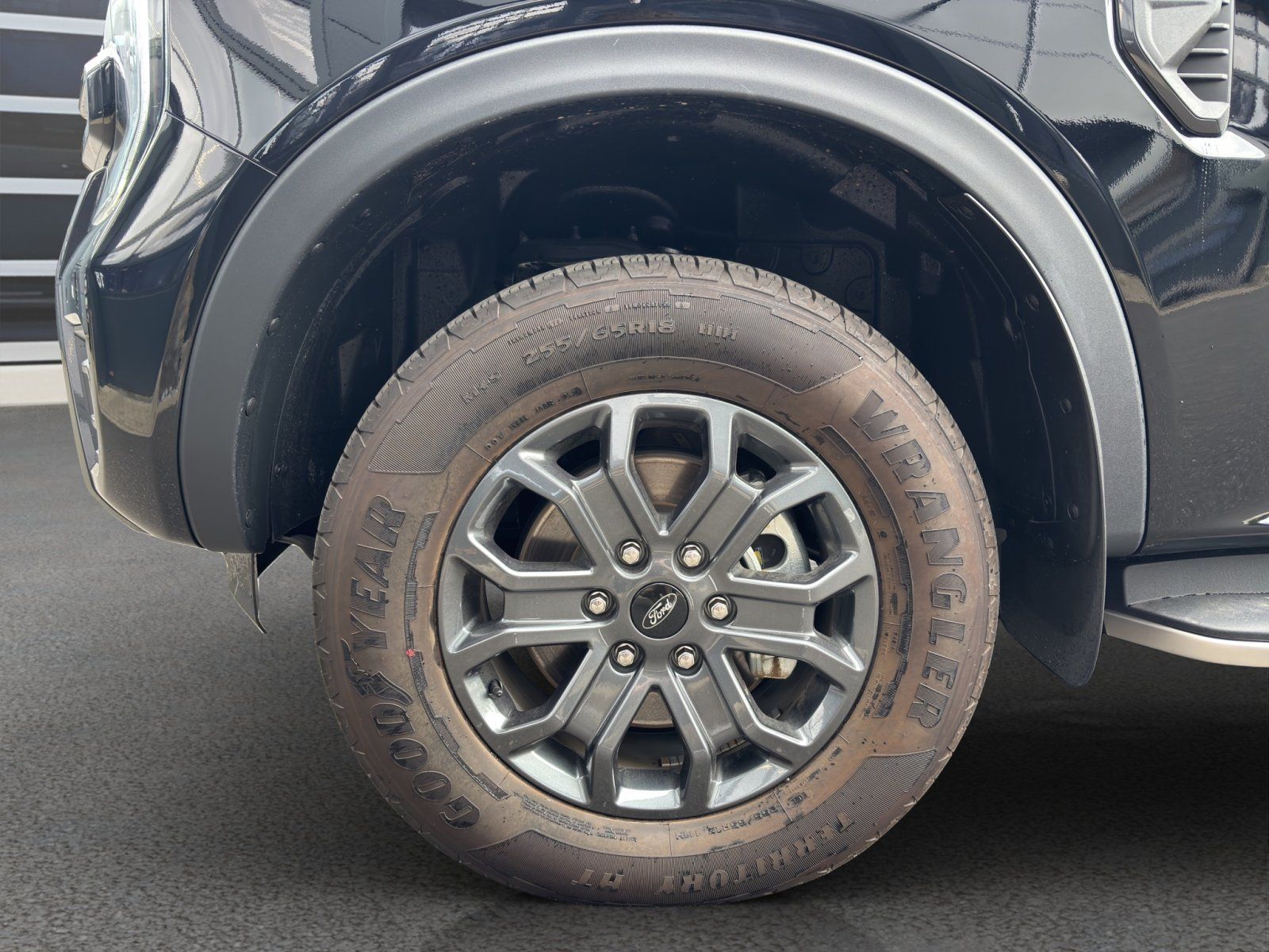 Fahrzeugabbildung Ford Ranger 2,0 L Diesel Wildtrak e-4WD Doppelkabine