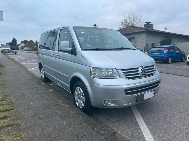 Volkswagen T5 2.5 TDi Multivan Cruise Auto...