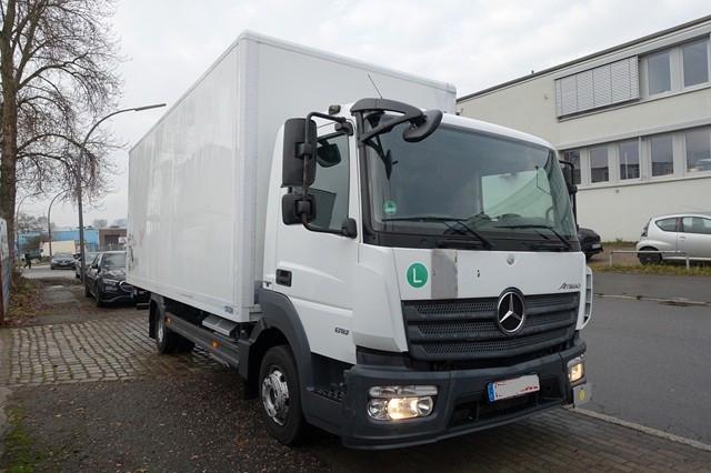 Mercedes-Benz Atego 818