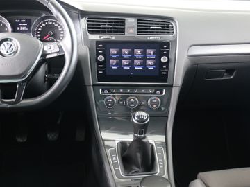 Volkswagen Golf Variant 1.5TSI ACC NAVI ERGO KAMERA AHK