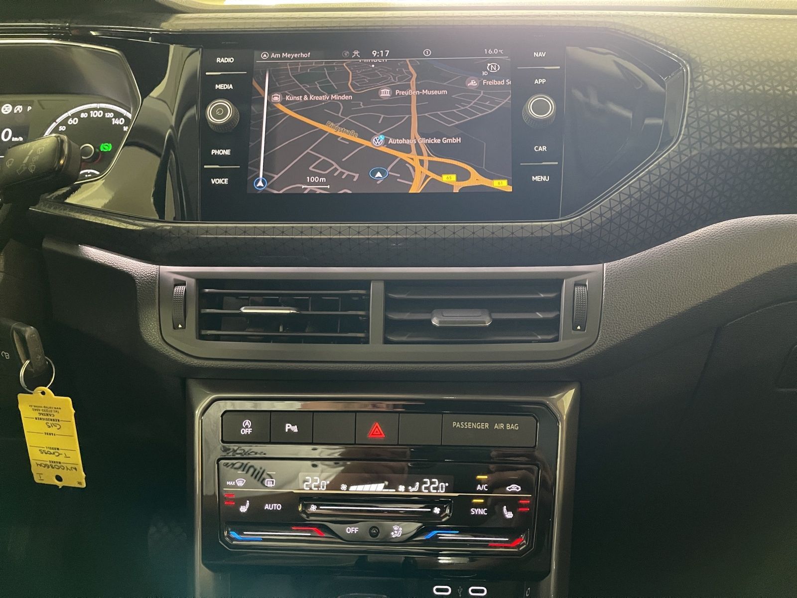 Volkswagen T-Cross - Bild 10