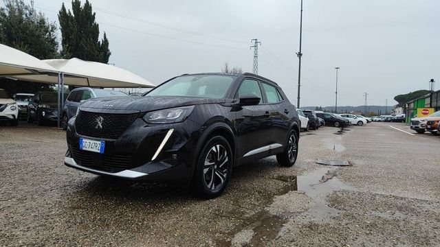 Peugeot 2008 motore elettrico 136 CV Allure