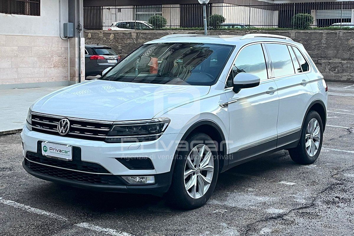 VW VOLKSWAGEN Tiguan 2.0 TDI SCR DSG 4MOTION Execut