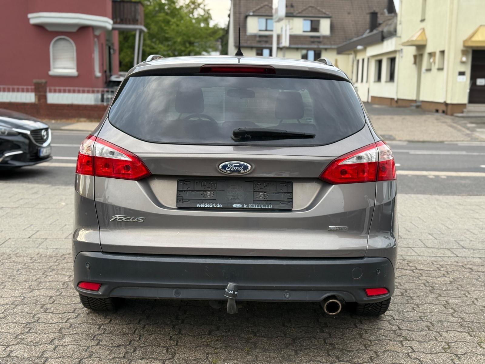 Ford Focus 2013 — photo 5