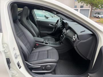 صورة مصغرة 14 لـ 2014 Mercedes-BENZ GLA