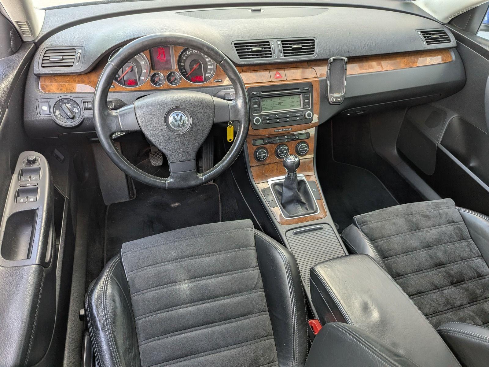 Volkswagen Passat 2005 — photo 7