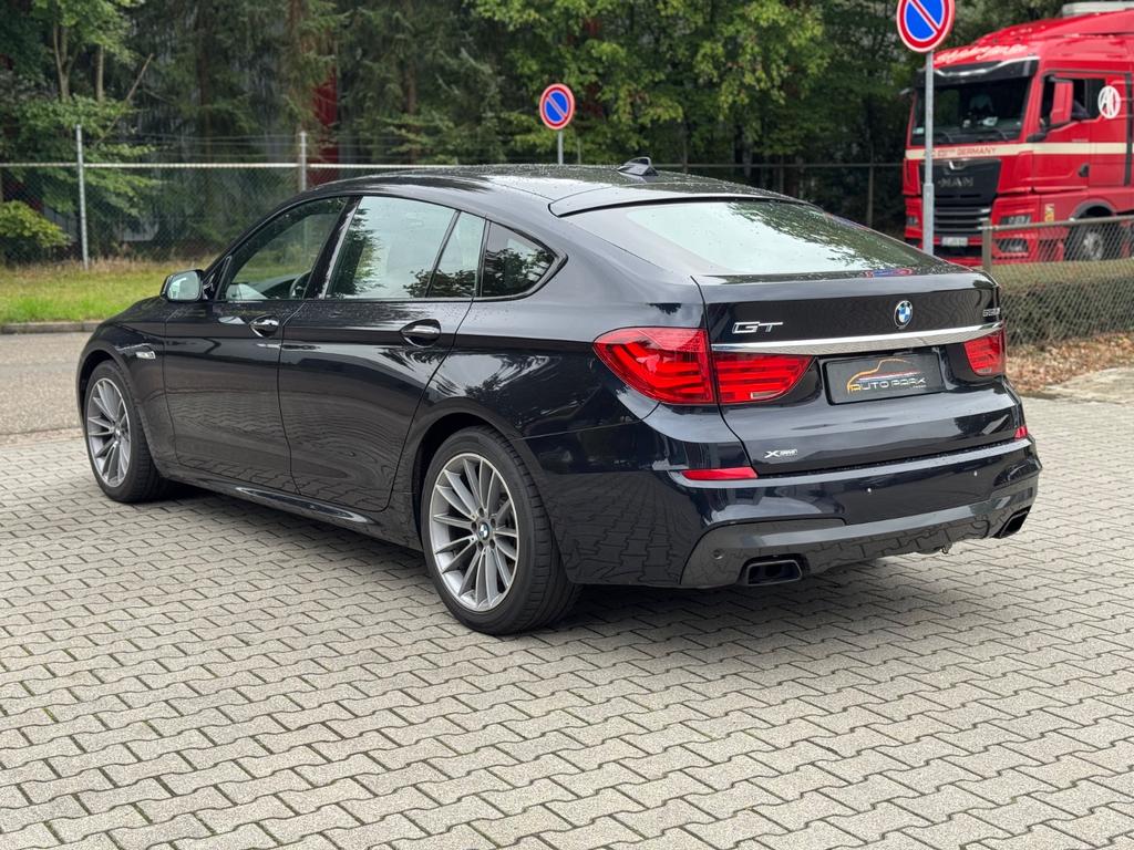 BMW 550