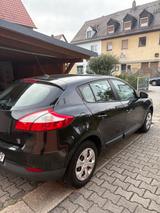 Renault Megane Authentique 1.6 16V 100 Authentique - Renault Megane: 16v