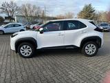 Toyota Yaris Cross Hybrid FWD Automatik Sitzheizung Kam - weiße Toyota Yaris Cross