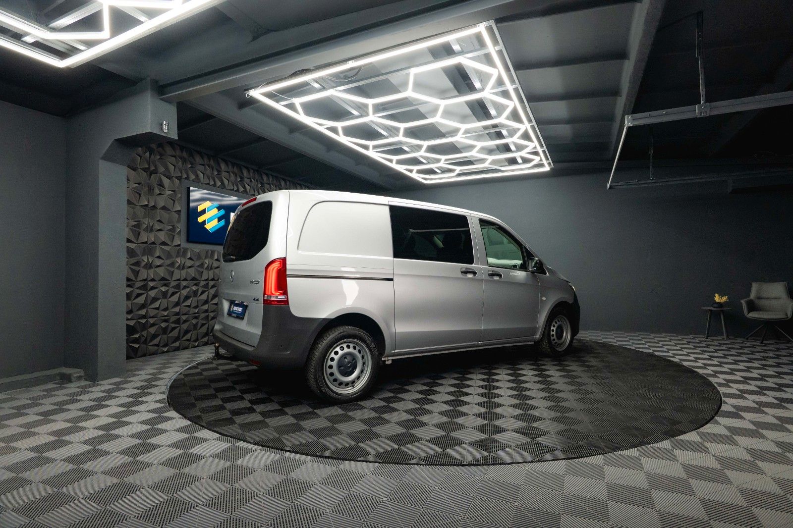 Fahrzeugabbildung Mercedes-Benz Vito Mixto 119 CDI 4MATIC kompakt *LED*Kamera*