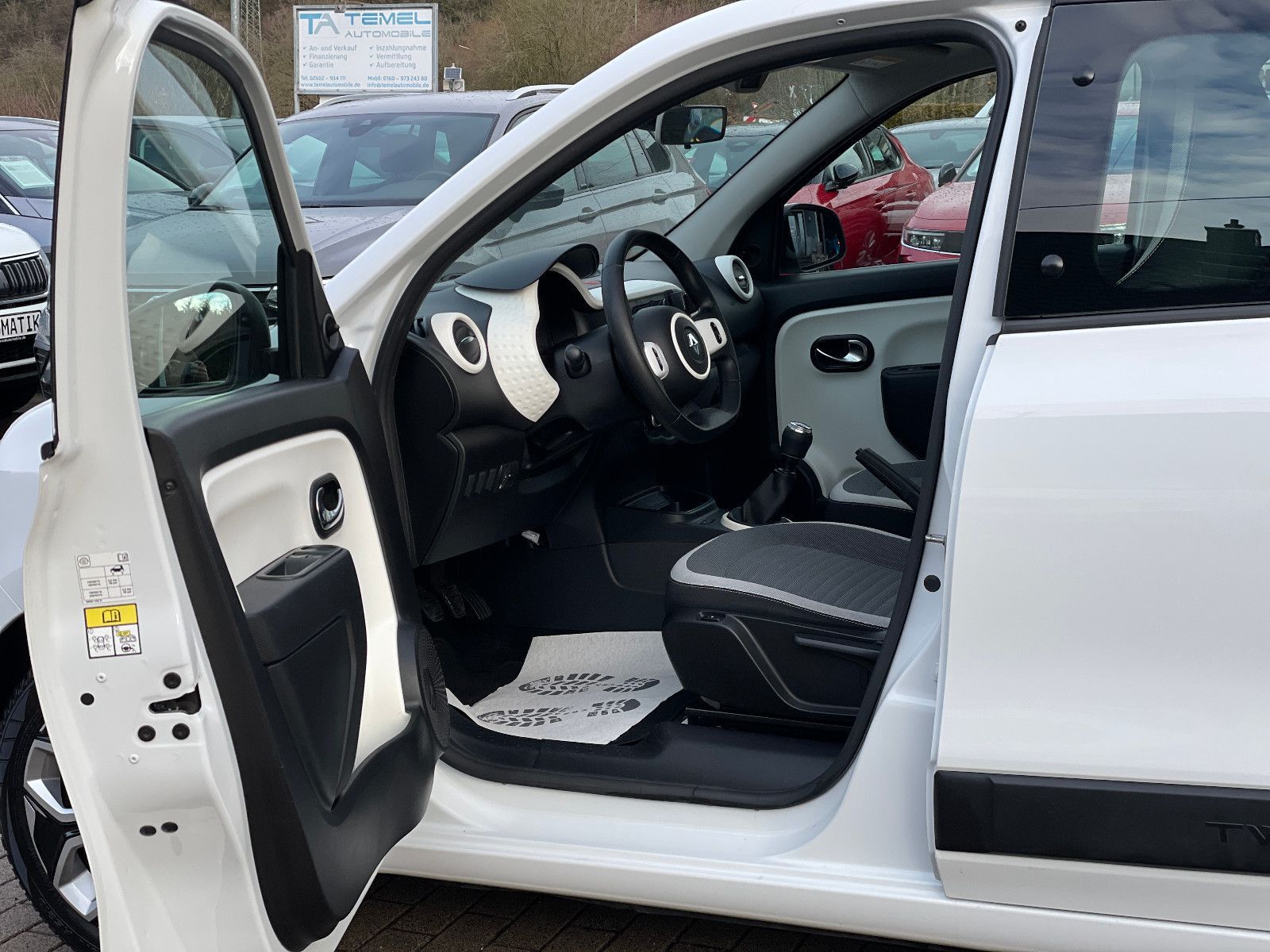 RENAULT Twingo, 2020, Benzin, 73 PS