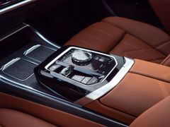 BMW 740 – 17 / 30