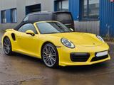 Porsche 911 Turbo S Cabriolet - Porsche: Gelb, 911 Turbo