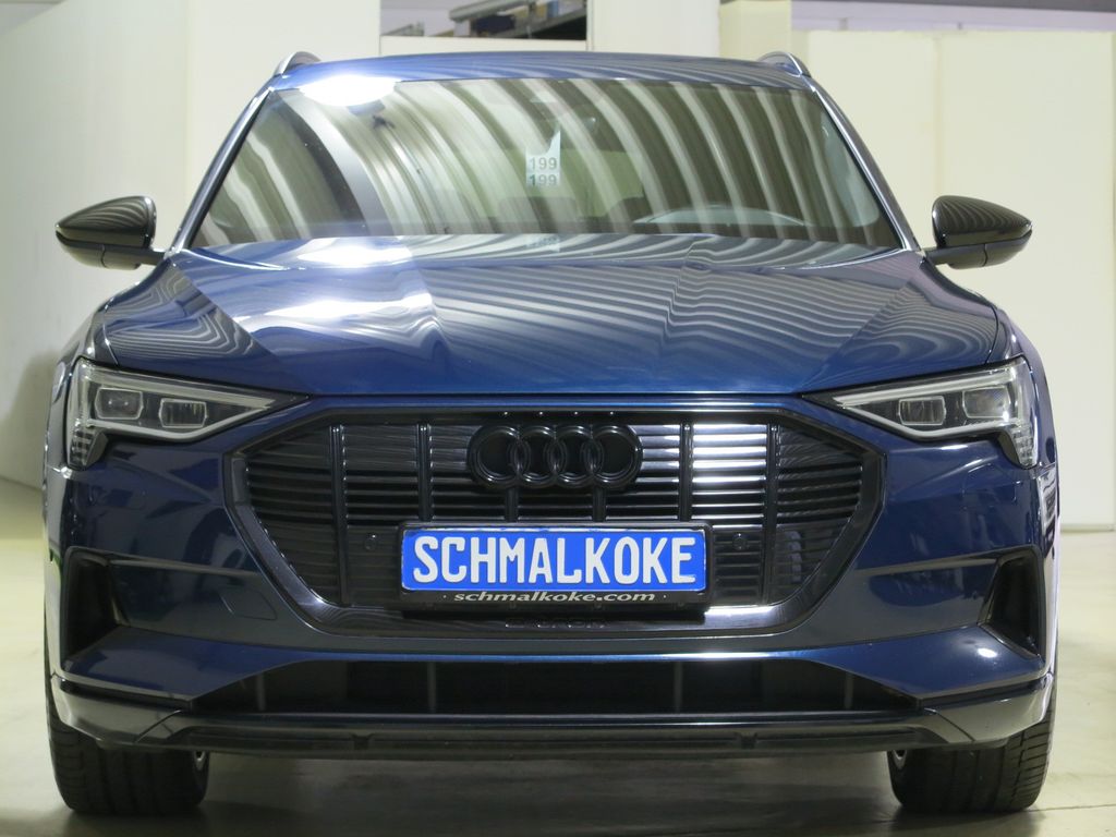 Image of Audi e-tron