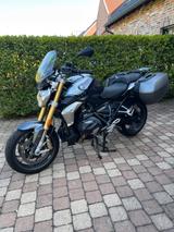 BMW R1250R Exclusive,3 Pakete,Koffer,Navi,2 Scheiben - MOTORRAD NAVI